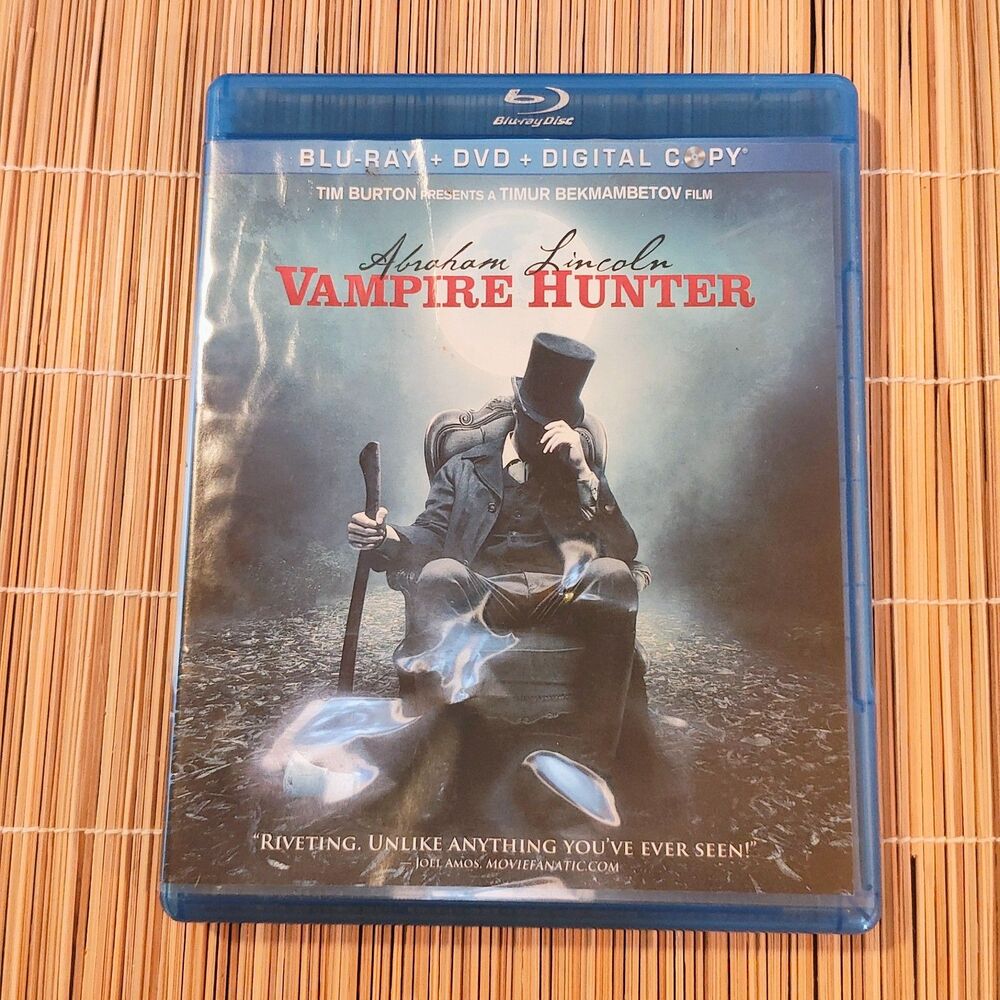 Abraham Lincoln Vampire Hunter Blue-ray + DVD combo